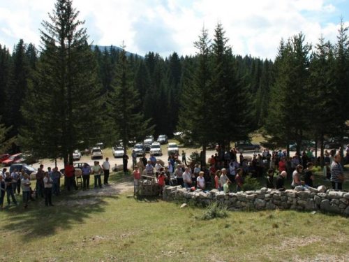 FOTO: Misa za poginule duvandžije na Vran planini