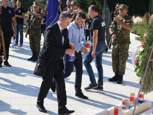 FOTO: Obilježena 27. obljetnica stradanja Hrvata na Uzdolu