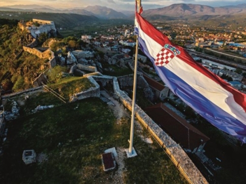 Hrvatska obilježava Dan pobjede i domovinske zahvalnosti