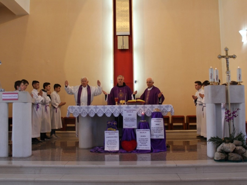 FOTO: Imenovani novi članovi pastoralnog i ekonomskog vijeća župe Prozor