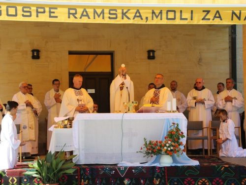 FOTO/VIDEO: Velika Gospa u župi Rama Šćit 2017.