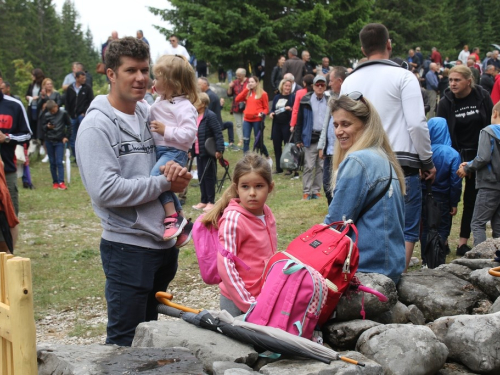 FOTO/VIDEO: Tisuće vjernika na Kedžari proslavilo Divin dan