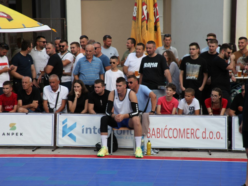 FOTO: 'Vlasenica IN Domić' pobjednik 22. Streetball Rama - Davor Ivančić Dačo