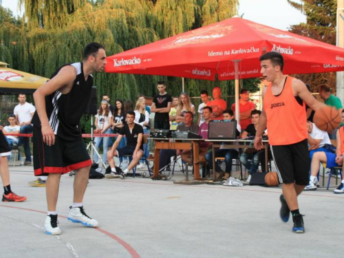 FOTO: Počeo turnir u uličnoj košarci "Streetball Rama 2014."