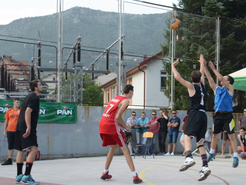 FOTO: Druga večer Streetball turnira Rama 2017.