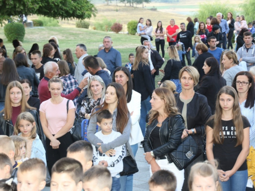 FOTO: Drugi dan trodnevnice na Šćitu - blagoslov prvašića i školskih torbi