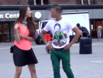 VIDEO: Svi muškarci bi s njom u krevet, kako je to moguće?