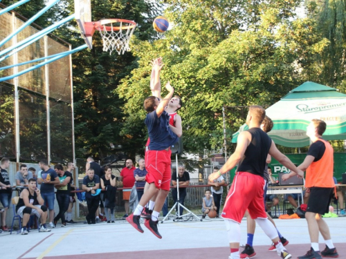 FOTO: Počeo turnir u uličnoj košarci ''Streetball Rama 2017.''