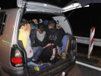 U kombiju prevozio 39 migranata, vozač uhićen