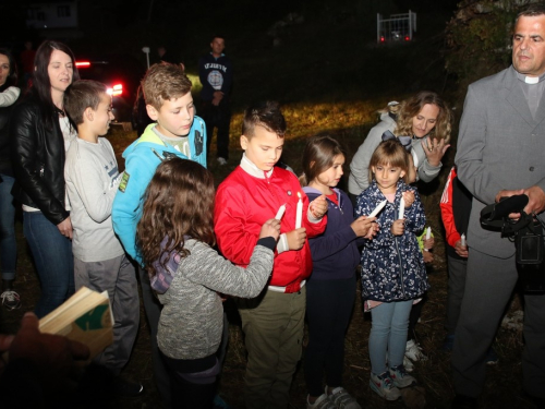 FOTO/VIDEO: Prvi susret iseljenih Uzdoljana i Dan 3. bojne brigade Rama i branitelja Uzdola