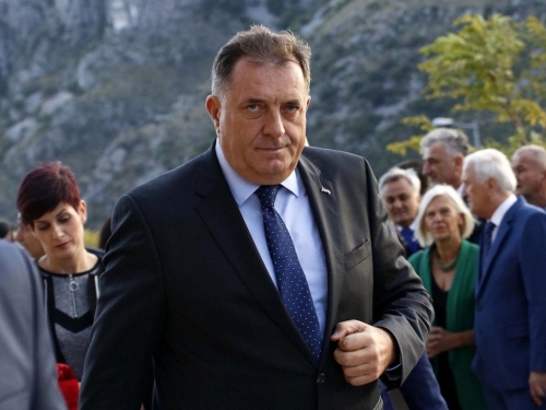 Dodik: BiH ne može opstati na prevarama