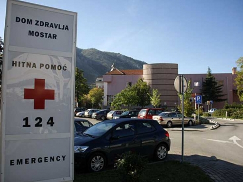 Mostar: Stomatolog preminuo od posljedica koronavirusa