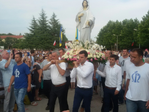 FOTO: Ramci hodočastili Gospi u Međugorje