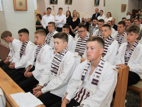 FOTO: Krizma u župi Rama-Šćit