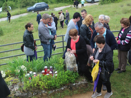 FOTO: Petrovo na Vrdolu, župa Uzdol