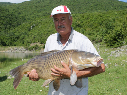 FOTO/VIDEO: U Ramskom jezeru uhvaćen šaran kapitalac od 28,4 kg