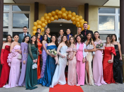 FOTO/VIDEO: Uskoplje ispratilo 63 maturanta, među njima i 9 iz Rame
