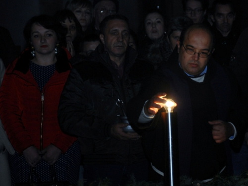 Upaljena prva adventska svijeća u Bugojnu