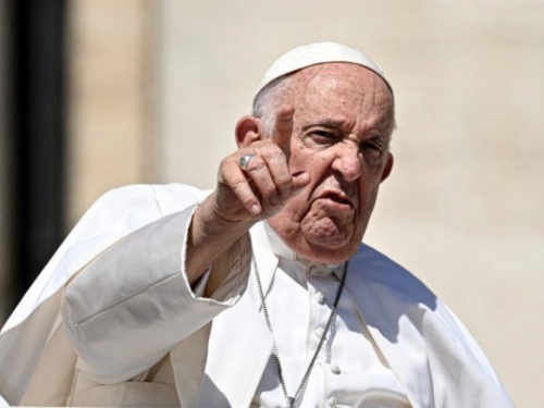 Papa Franjo pozvao Hamas da oslobodi taoce