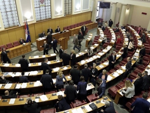Dijaspora može izabrati 12 zastupnika i biti treća po snazi u Hrvatskom saboru