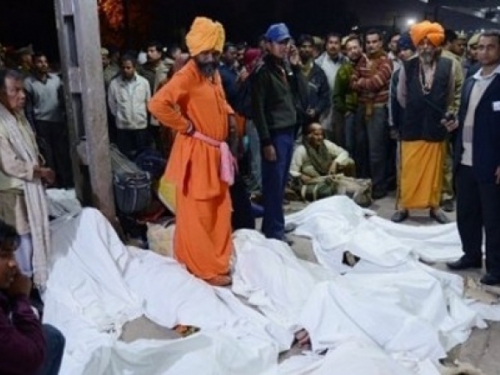 36 mrtvih u stampedu na obali Gangesa 