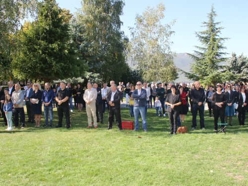 FOTO/VIDEO: Na Šćitu obilježen Dan sjećanja na ramske žrtve