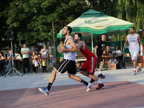 FOTO: ''General Vasilije Mitu'' iz Zagreba pobjednik 15. Streetball Rama