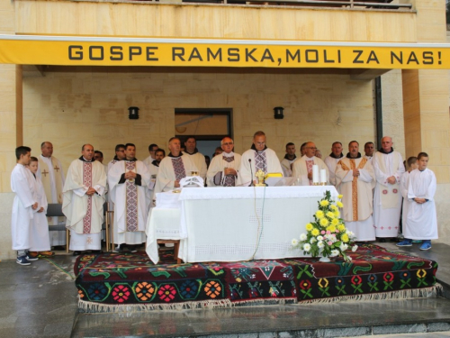 FOTO/VIDEO: Mala Gospa Rama - Šćit 2017.