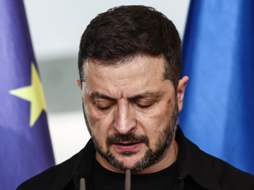 Zelenskog žestoko kritiziraju u Ukrajini: "Pokušava spasiti vlastitu popularnost"