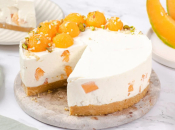 Cheesecake s dinjom koji se topi u ustima
