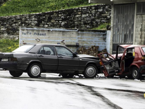 Teška prometna nesreća u ulici Dive Grabovčeve u Prozoru