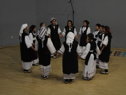 FOTO/VIDEO: Folklorna skupina 'Ramska tradicija' - Božićni običaji u Rami