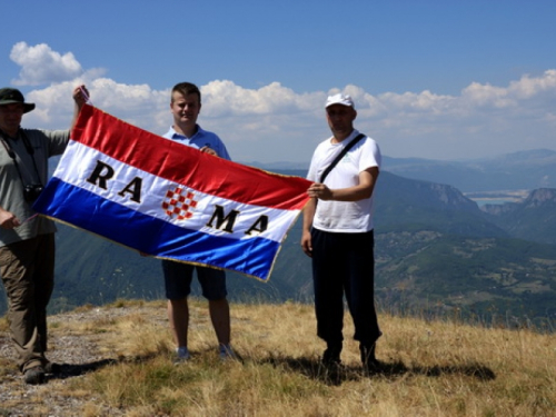 Fotoreportaža: Od Kućana do Klečke stijene i nazad