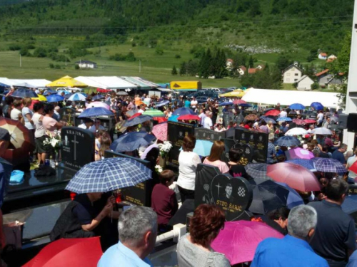 FOTO: Proslava sv. Ante na Pidrišu