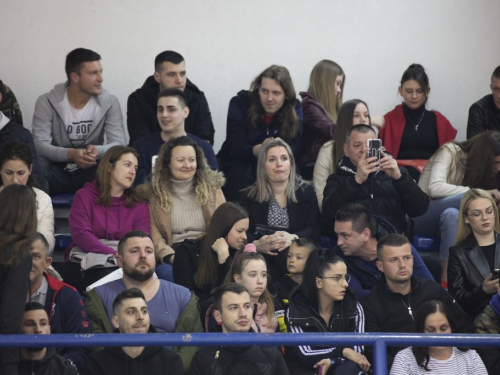 FOTO: Pogledajte atmosferu na tribinama na košarkaškom finalu između Rame i Čapljine