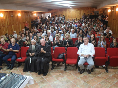 Na Šćitu upriličen susret s fra Ilijom Barišićem, misionarom koji miriše na svetost