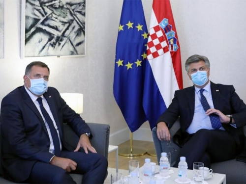 Hrvatski političari zbog Dodika posvećuju veću pažnju Hrvatima u BiH