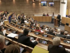 Parlament će preuzeti većinu poslova Vlade