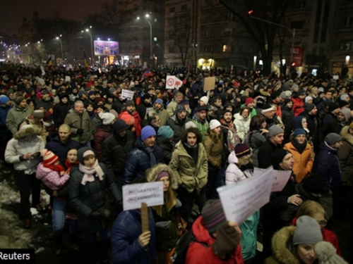 U Rumunjskoj peti dan masovnih prosvjeda