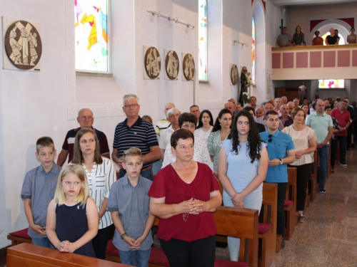 FOTO: Vanjska proslava patrona župe Prozor