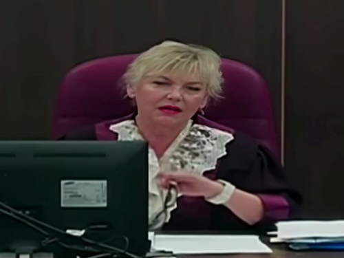 Na TikToku objavio prijeteći video sutkinji koja je sudila Dodiku u BiH. Osuđen je