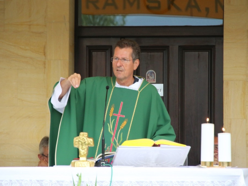 FOTO: Na Šćitu započela priprava za Veliku Gospu