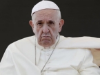 Papa Franjo: Neka mediji ne šire mržnju