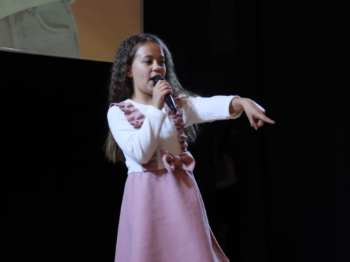 FOTO: Petra Krešo pobjednica dječjeg festivala ''Mala Rama 2025.''