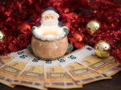 Kolike božićnice imaju Hrvati? Nekima idu i do 6.100 €, a ima i šefova koji traže novac natrag