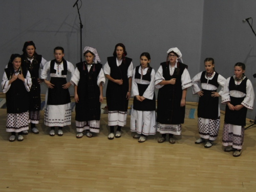 FOTO/VIDEO: Folklorna skupina 'Ramska tradicija' - Božićni običaji u Rami