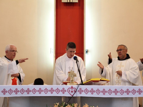 FOTO: Vanjska proslava patrona župe Prozor