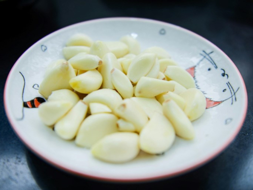 Evo što se događa vašem tijelu kada jedete češnjak svaki dan