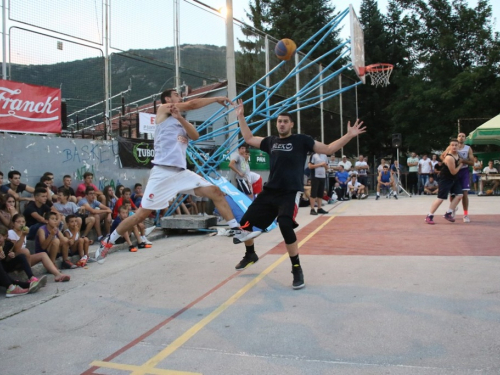 FOTO: ''General Vasilije Mitu'' iz Zagreba pobjednik 15. Streetball Rama