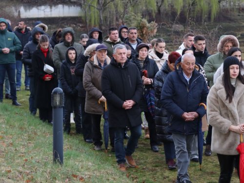 FOTO: Put križa kroz fratarski gaj na Šćitu